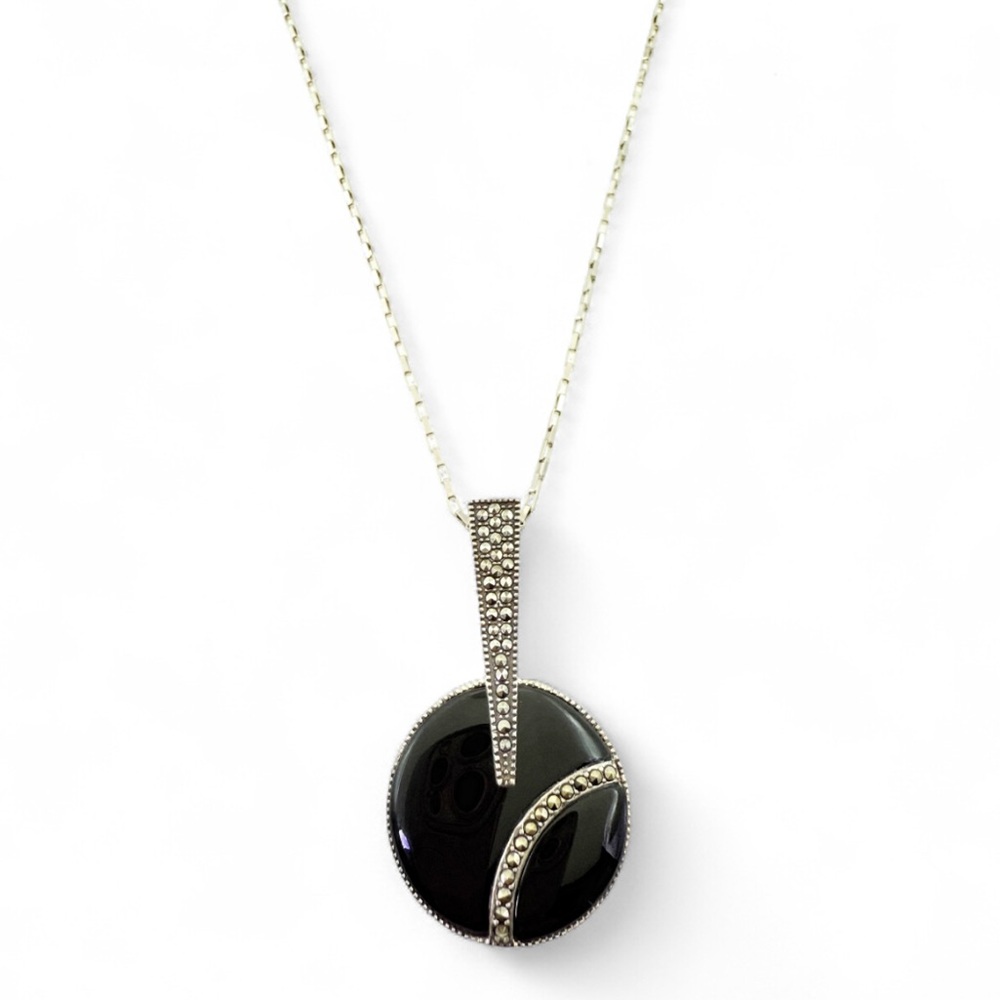 Judith Jack Elegant Black Onyx and 925 Sterling Silver Pendant Necklace